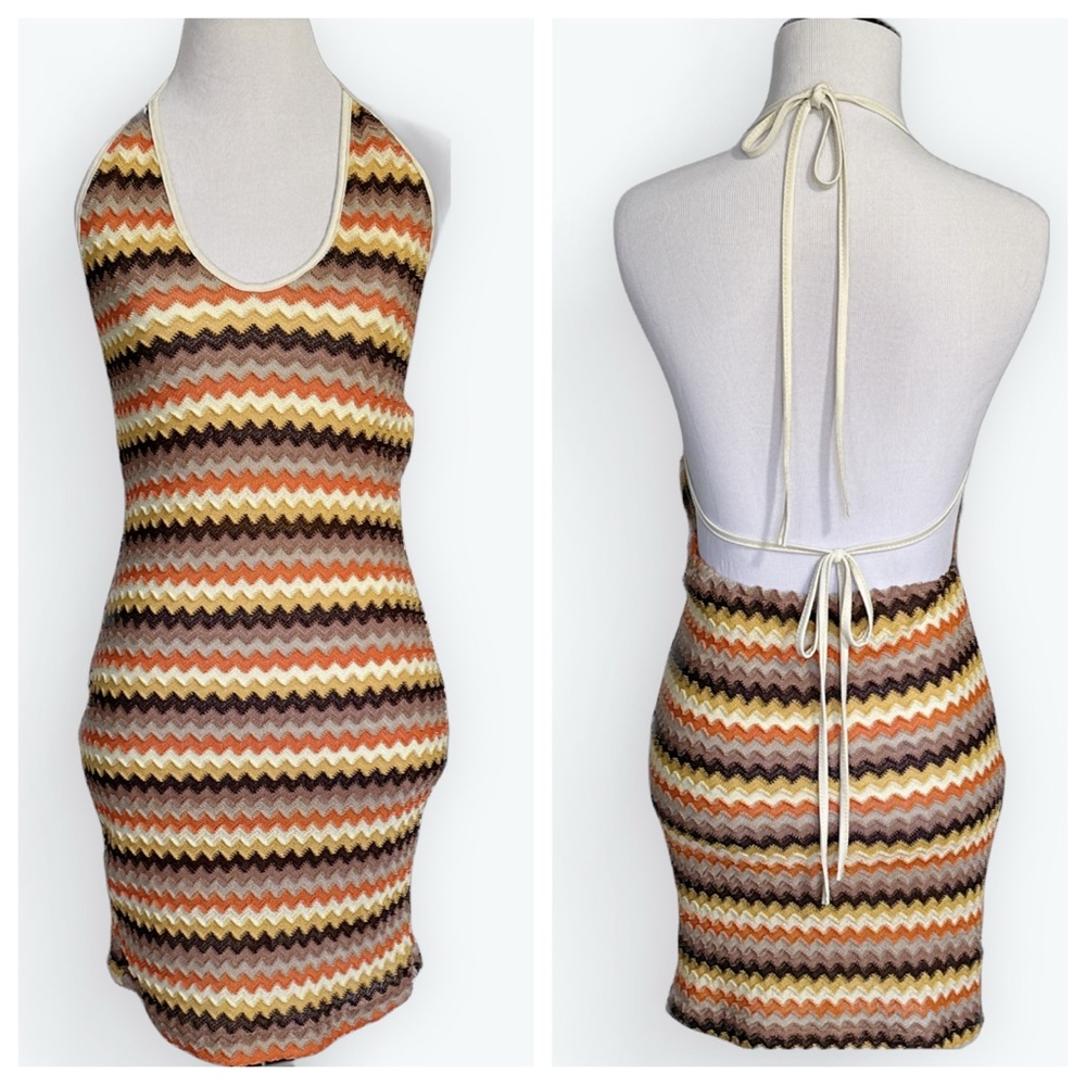 70s-80s Vintage Vibes Boho Chic “Crocheted“ Halter Sexy Open-Back Mini Dress ~XL